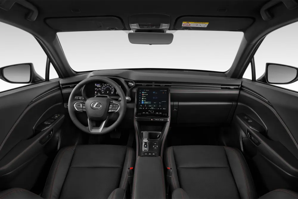 LEXUS LBX 2WD Business_3