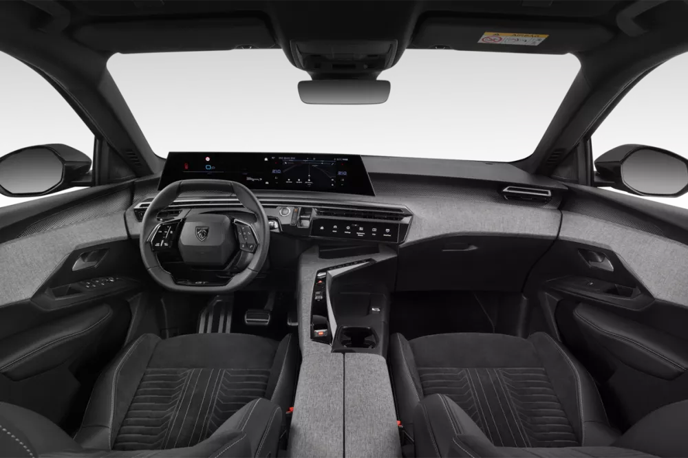 PEUGEOT 5008 III Hybrid 145 e-DCS6 GT_3