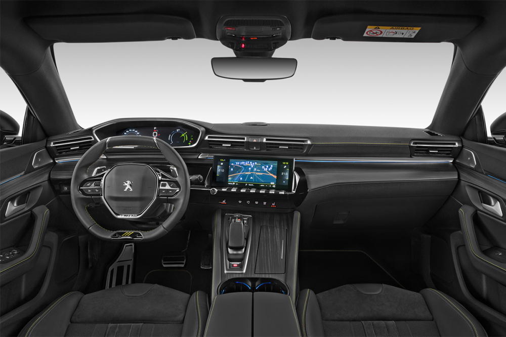 PEUGEOT 508 II SW Hybrid 180 e-EAT8 Allure_3