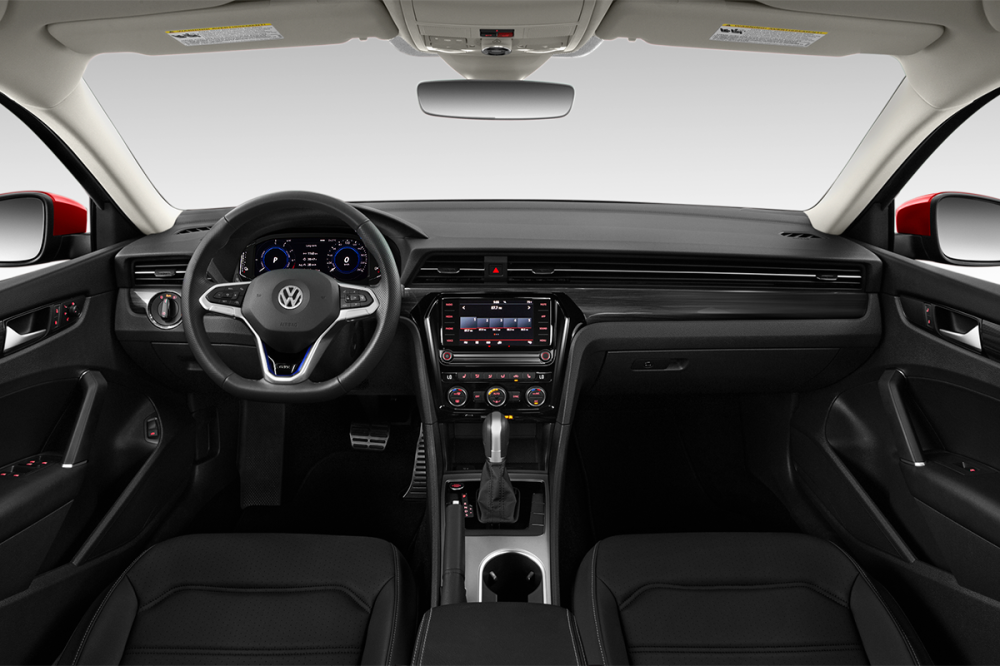 VOLKSWAGEN PASSAT 2.0 TDI EVO SCR 150 DSG7 Life Plus_3