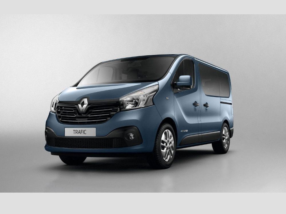 angularfront_renault_trafic-iii_grand-techno_Gris Highland